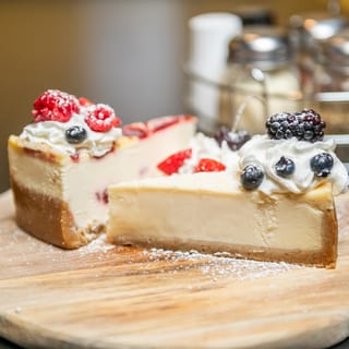 Rasp White Choc Cheesecake